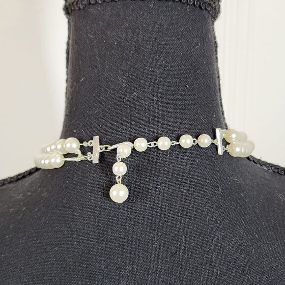 Vintage Double Strand Pearl (faux) Necklace With Matching Clip On Earrings - Picture 6 of 8